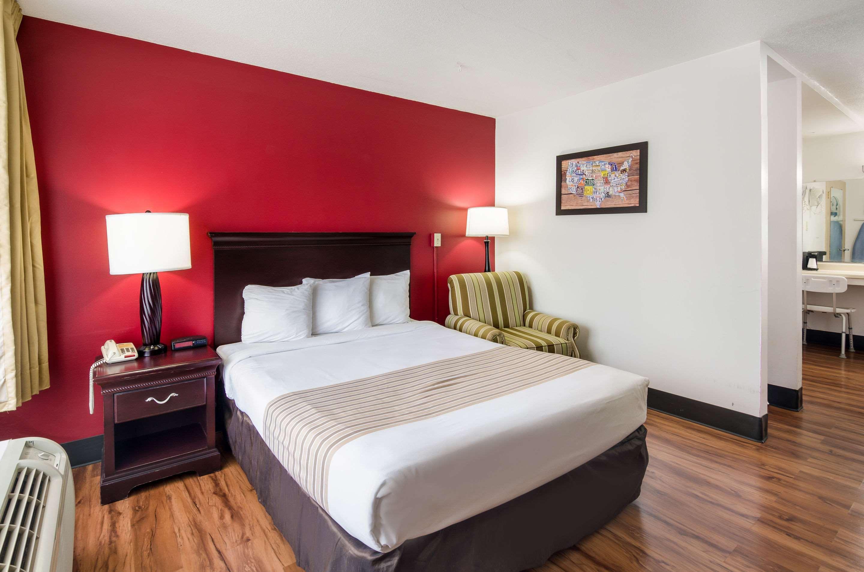 Econo Lodge Marion I-81 Bagian luar foto