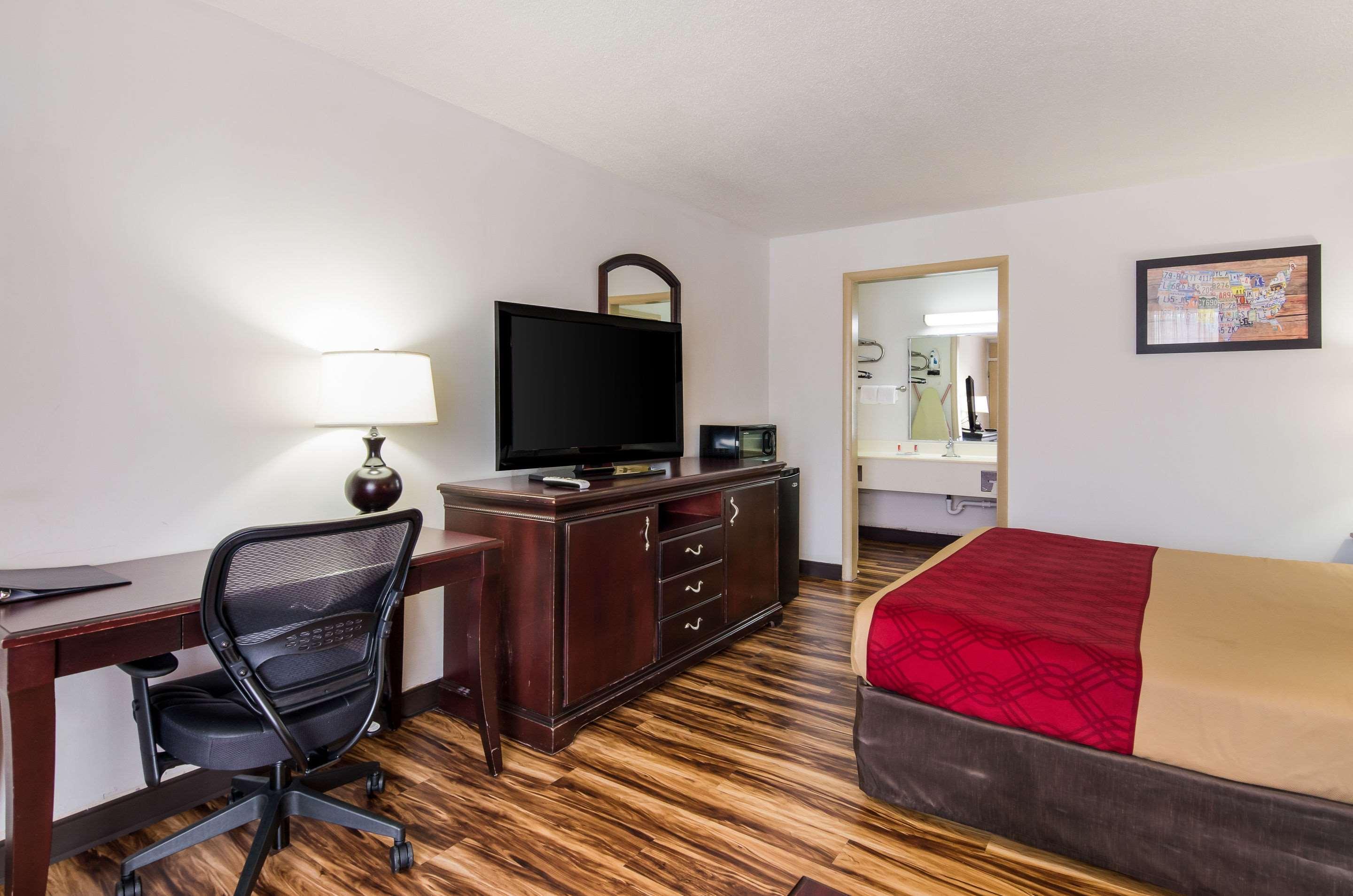 Econo Lodge Marion I-81 Bagian luar foto