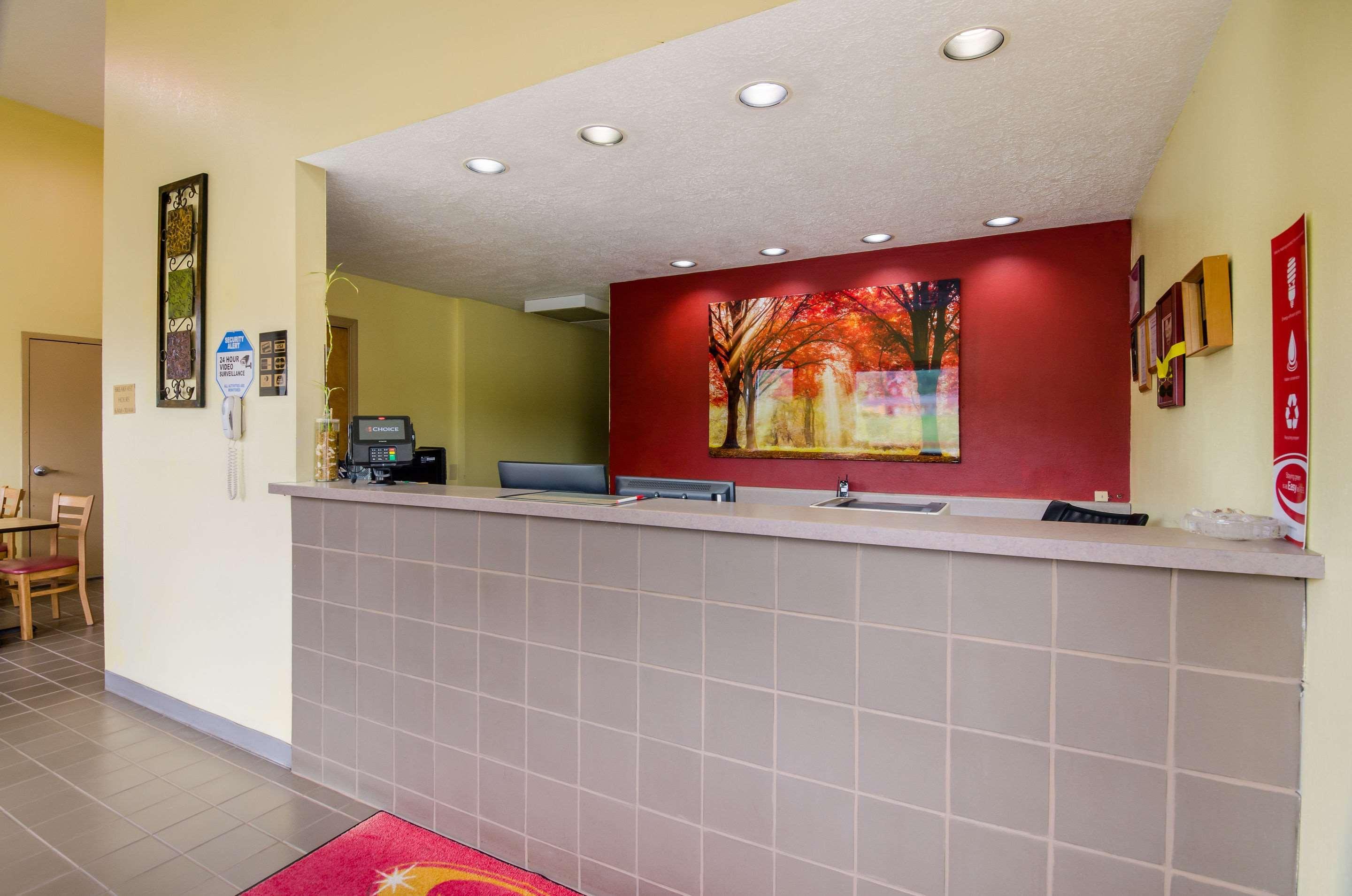 Econo Lodge Marion I-81 Bagian luar foto