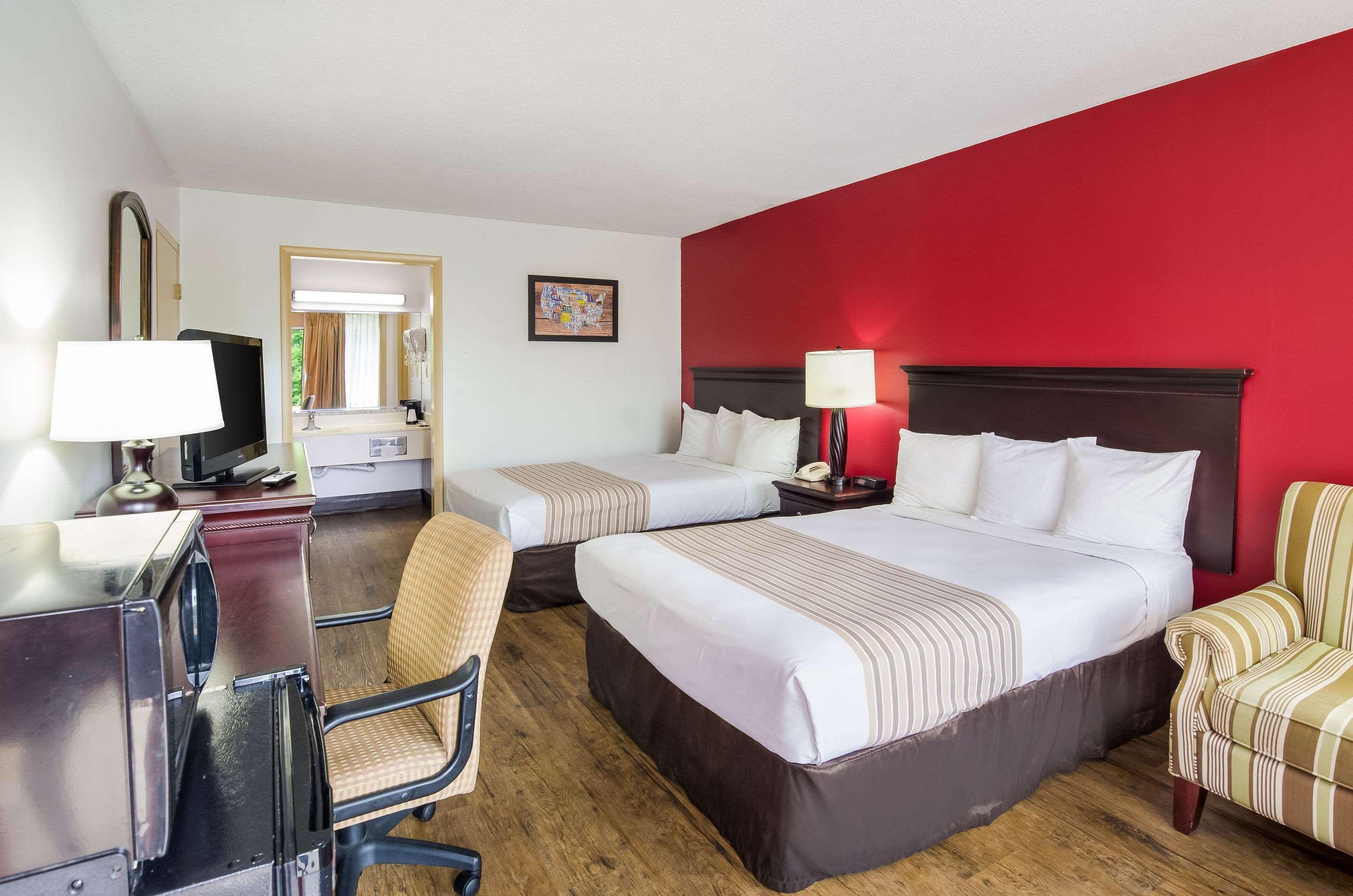 Econo Lodge Marion I-81 Bagian luar foto