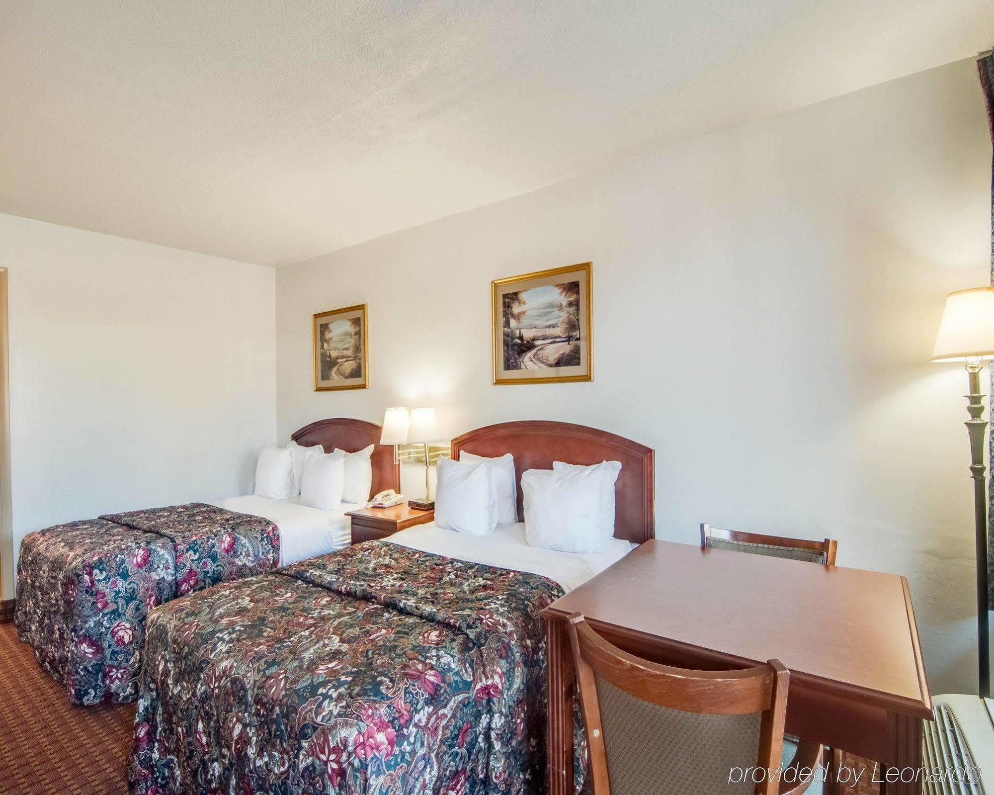 Econo Lodge Marion I-81 Bagian luar foto