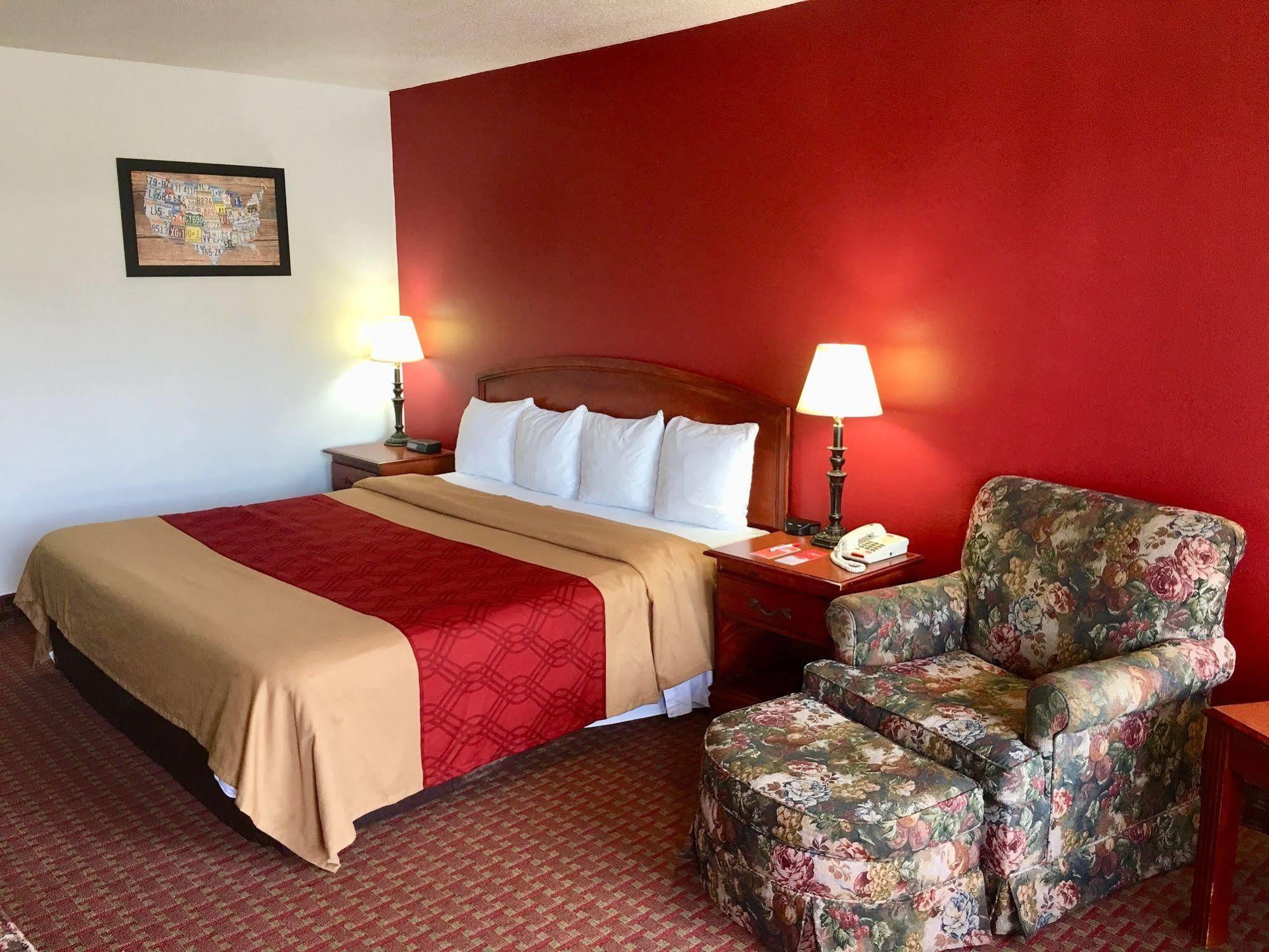 Econo Lodge Marion I-81 Bagian luar foto