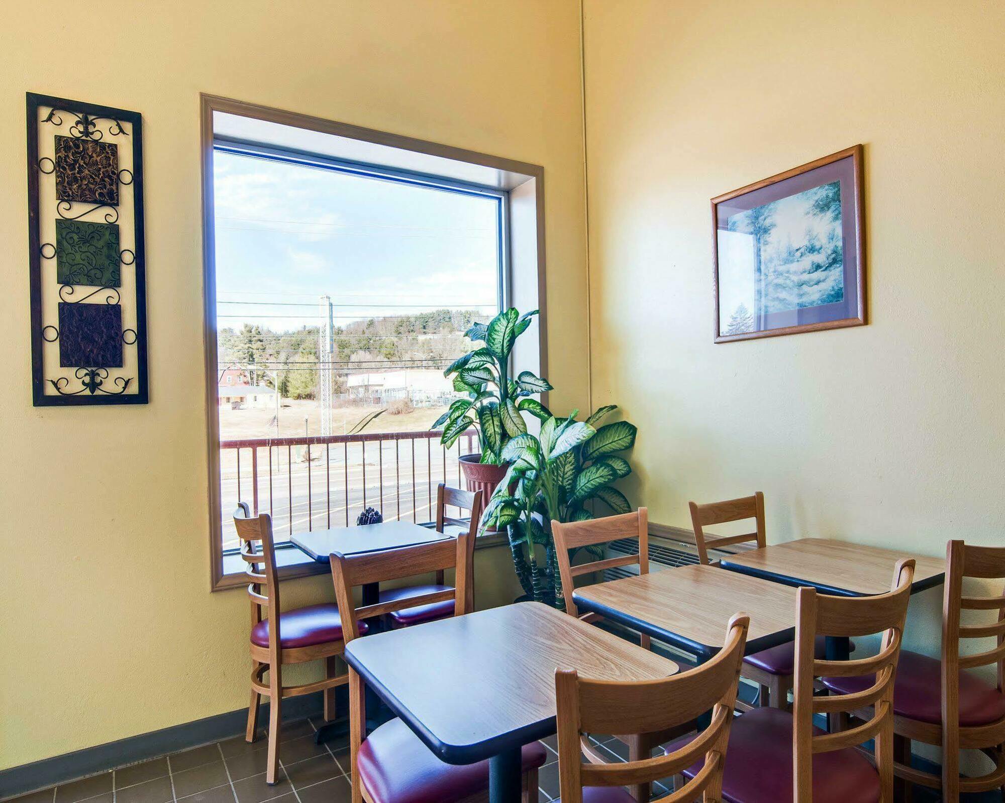 Econo Lodge Marion I-81 Bagian luar foto