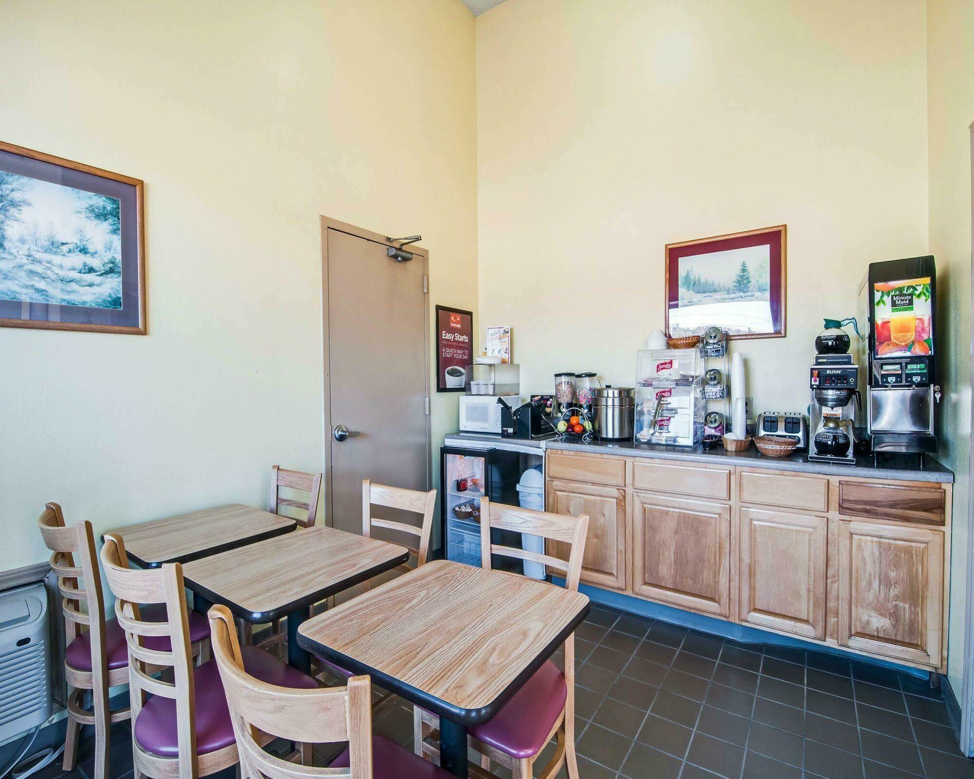 Econo Lodge Marion I-81 Bagian luar foto