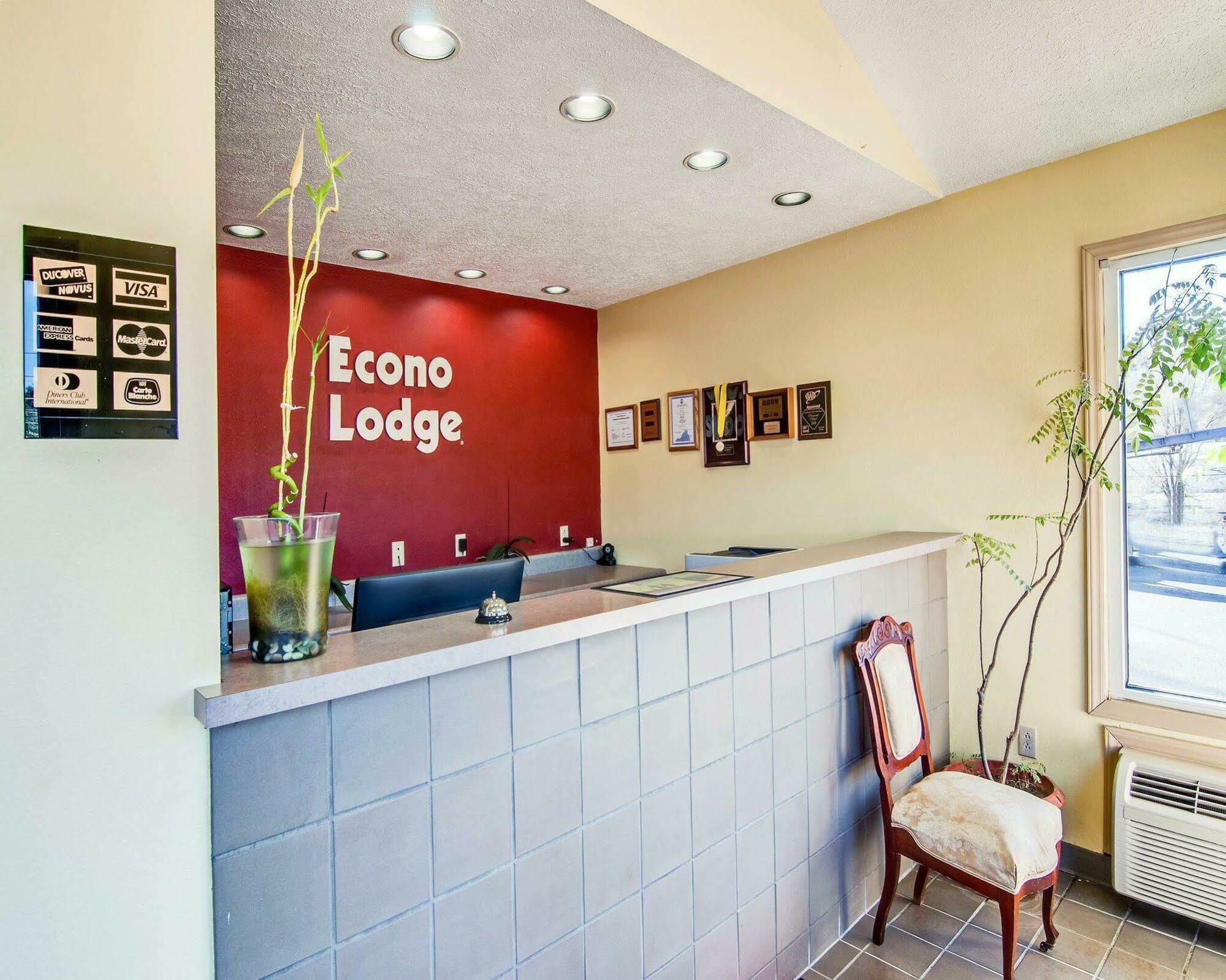 Econo Lodge Marion I-81 Bagian luar foto
